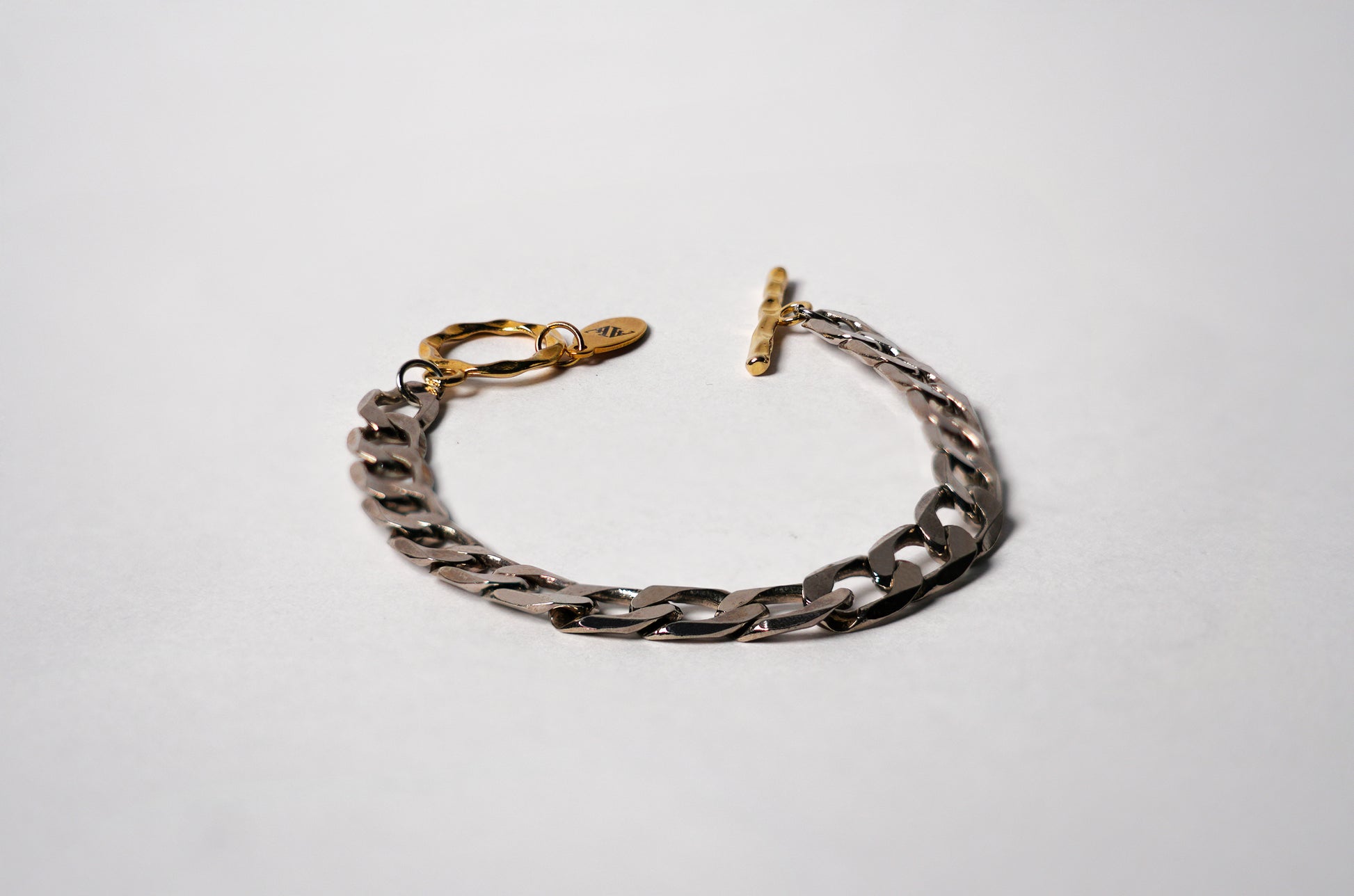 Brazalete o 1/2 Collar "Flux"